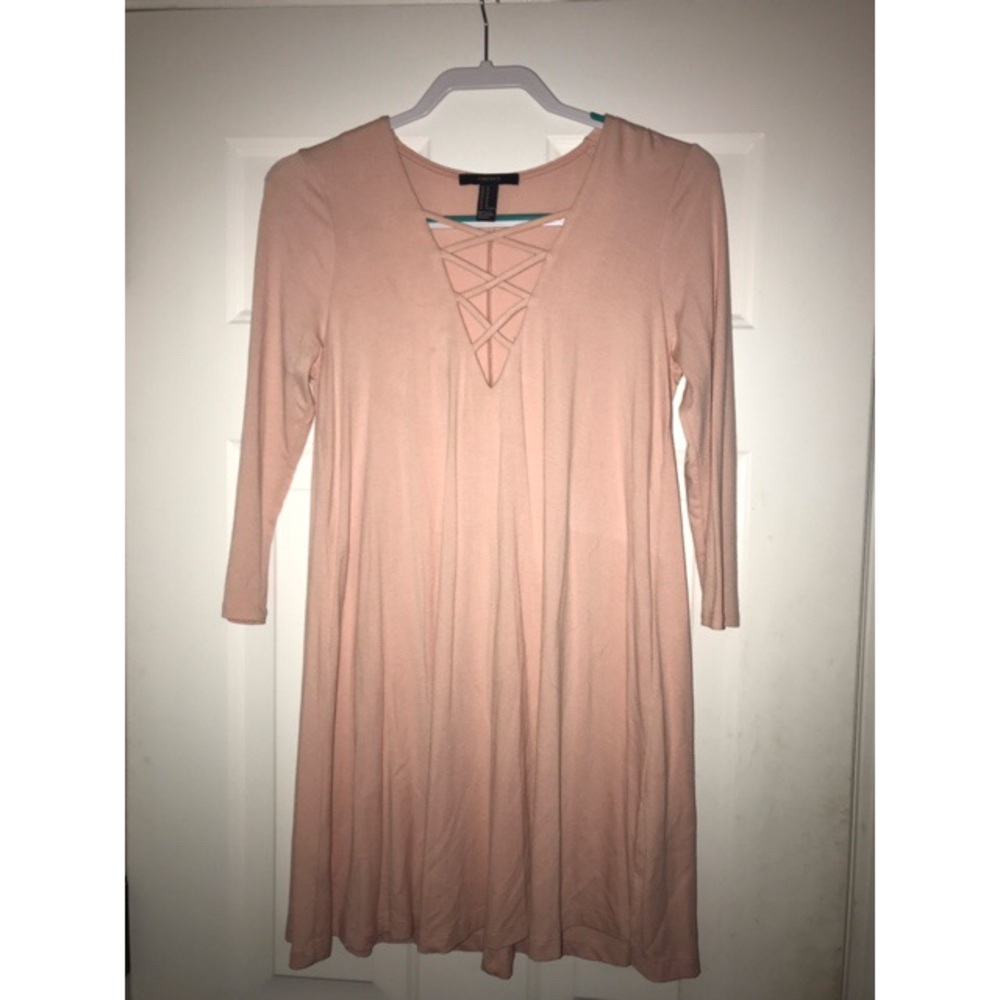 Laced neck long sleeve dress